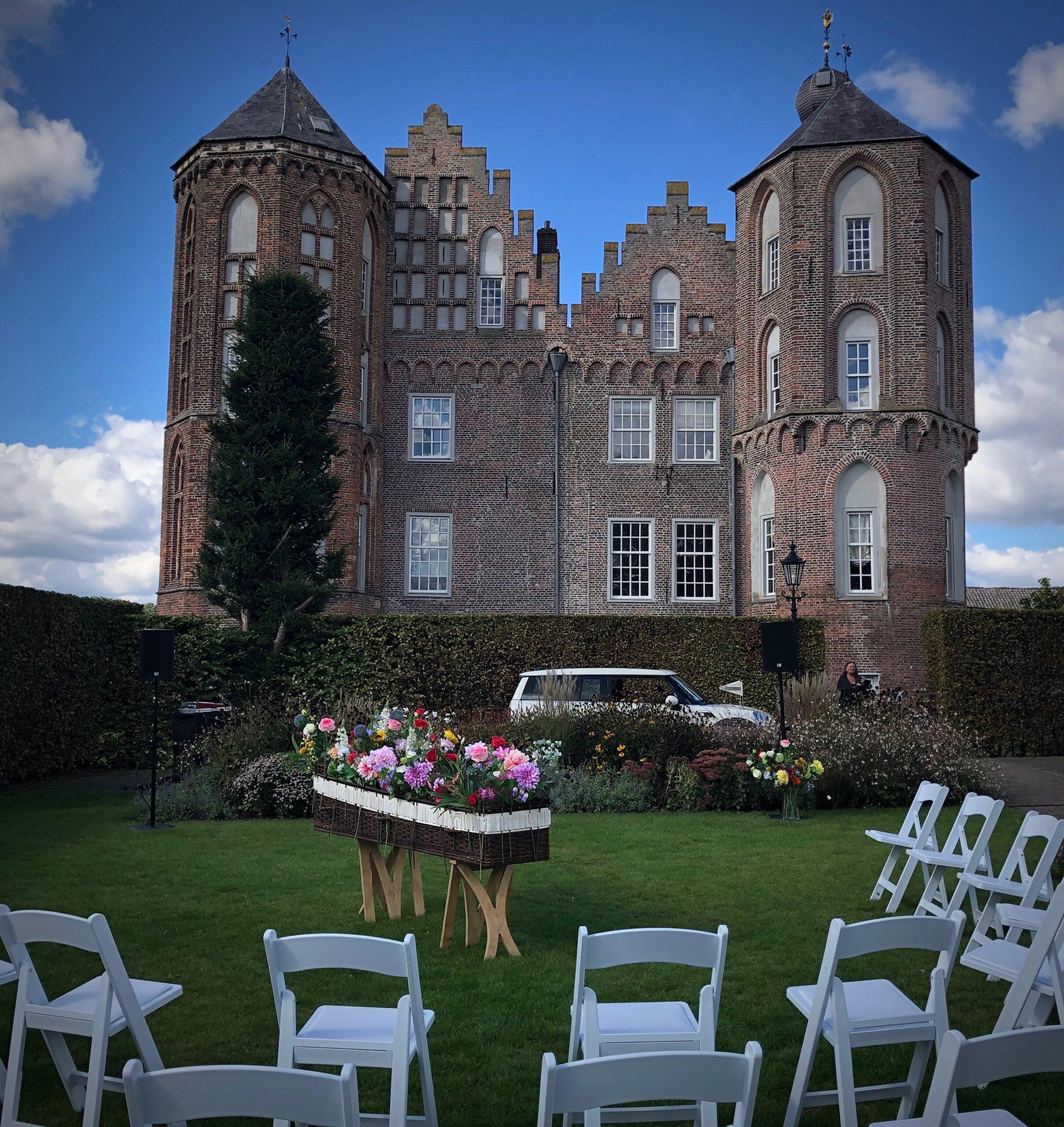 Bloemenband ongebleekt katoen foto Marjo Dekker Minirouwauto 