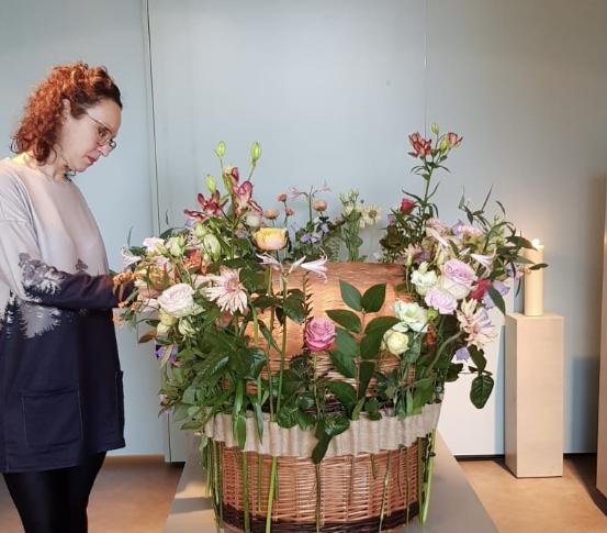 Bloemenband van jute Lucy van der Linden